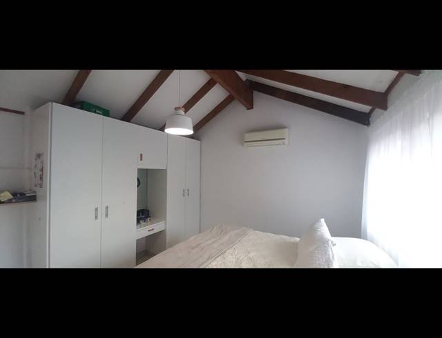 2 BEDROOM SECTIONAL TITLE FOR SALE IN UMBILO